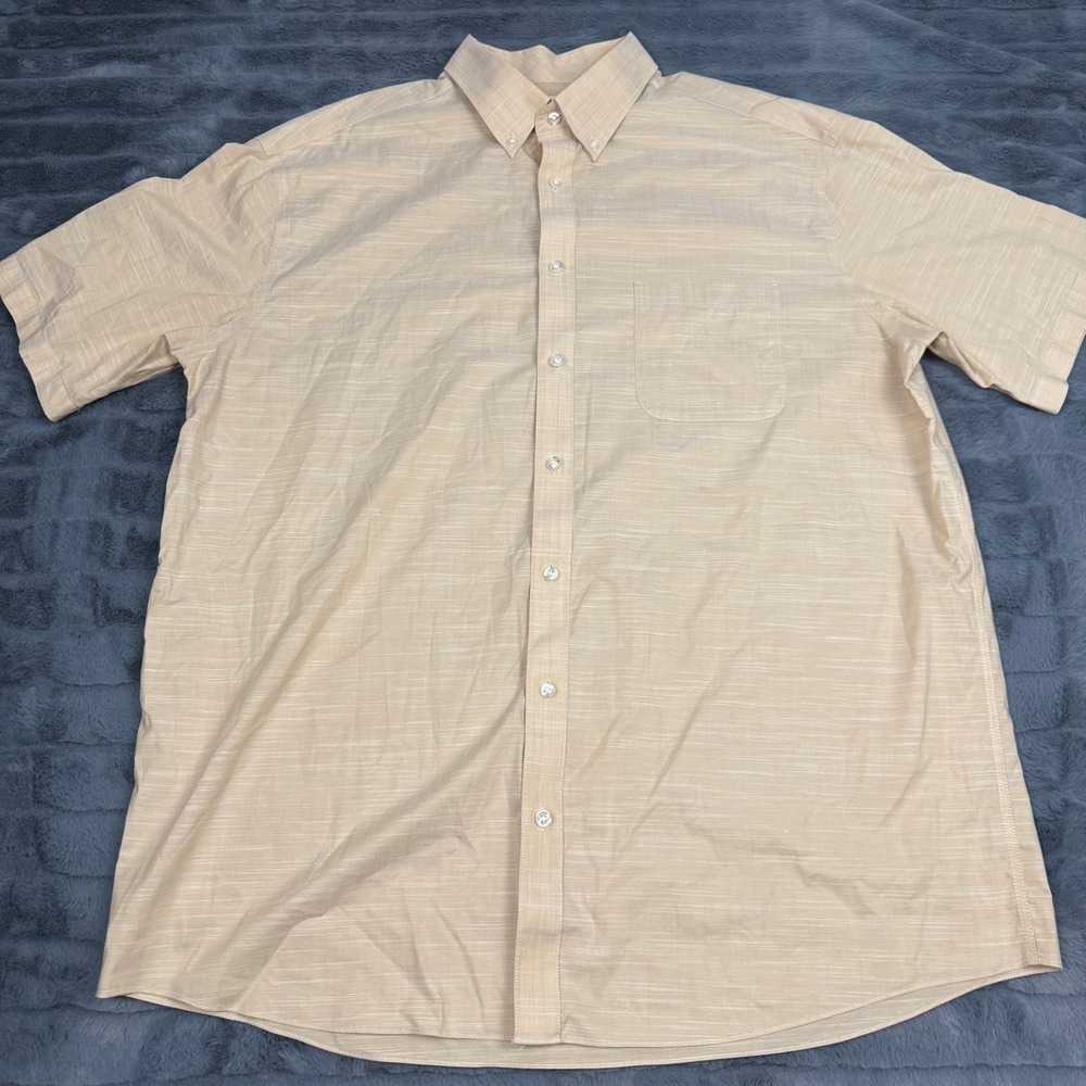 Roundtree & Yorke Gold Label Men XLT Tan Non-Iron Short Sleeve Button Down Shirt